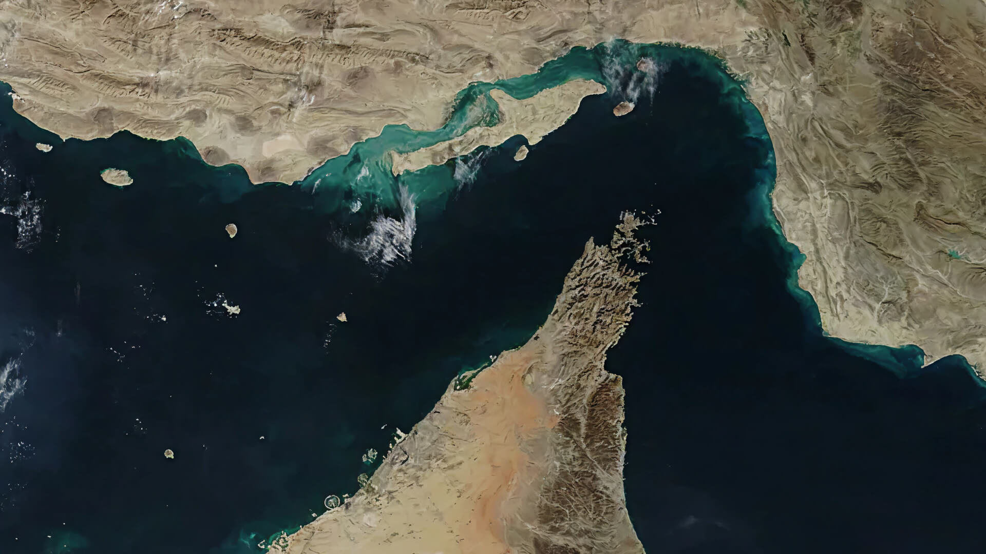Por que o gargalo energético é um teste de estresse para a sua infraestrutura logística? Uma análise do impacto na logística interna